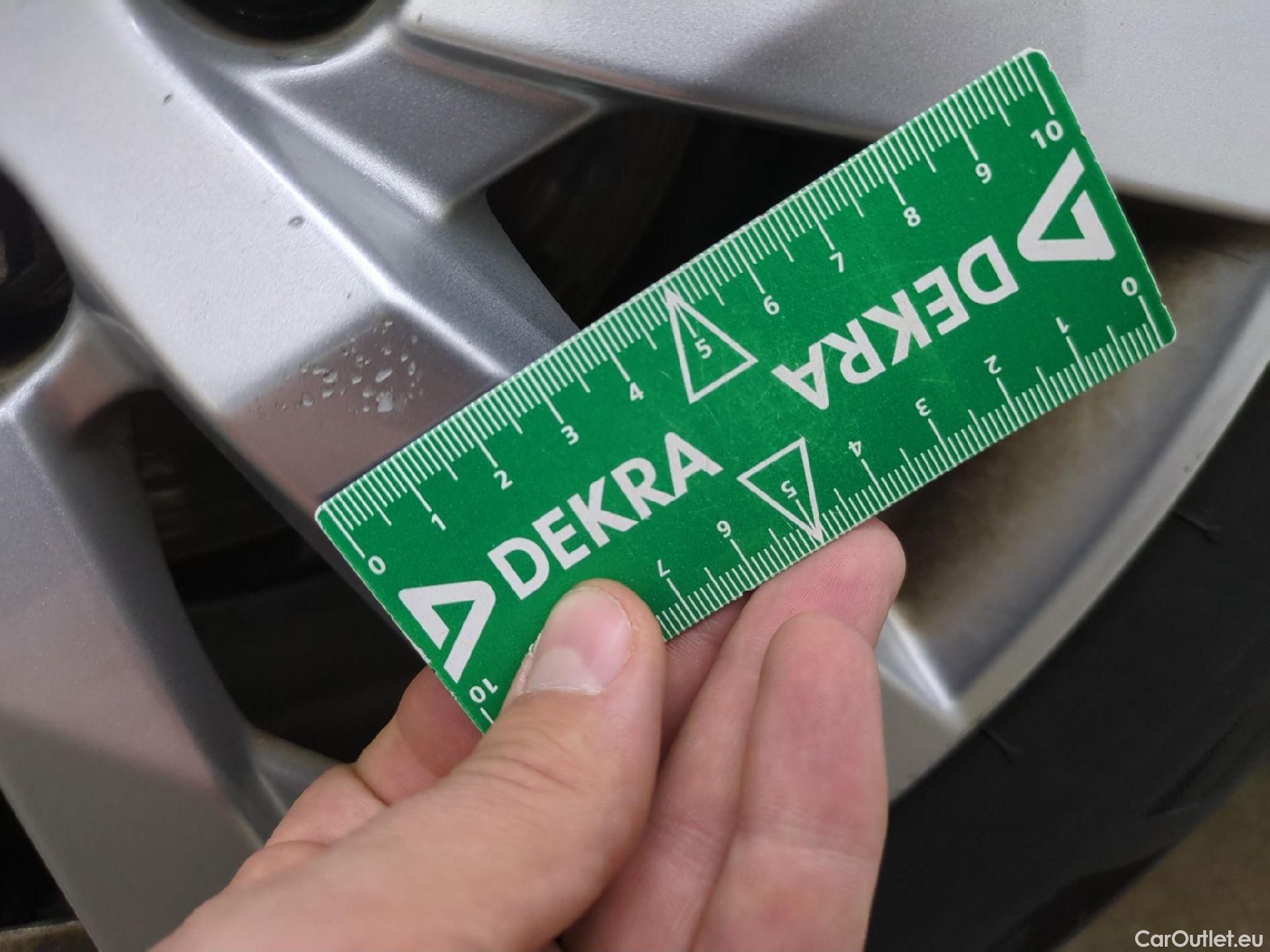 Peugeot  3008  Active Business 1.5 HDi 130CV BVA8 E6d #7