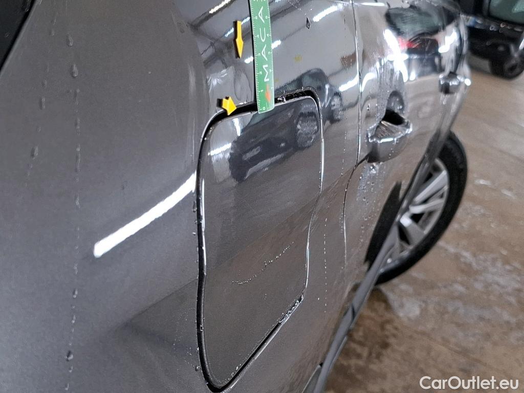 Peugeot  3008  II Active Pack 1.5 HDi 130CV BVA8 E6d #12