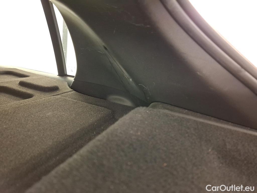  Peugeot  208  Premium 1.5 HDi 100CV BVM6 E6d #37