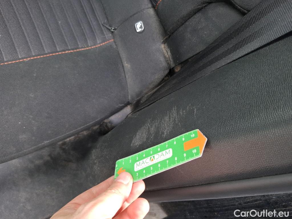  Peugeot  2008  Active Business 1.2 PureTech 100CV BVM6 E6d #15