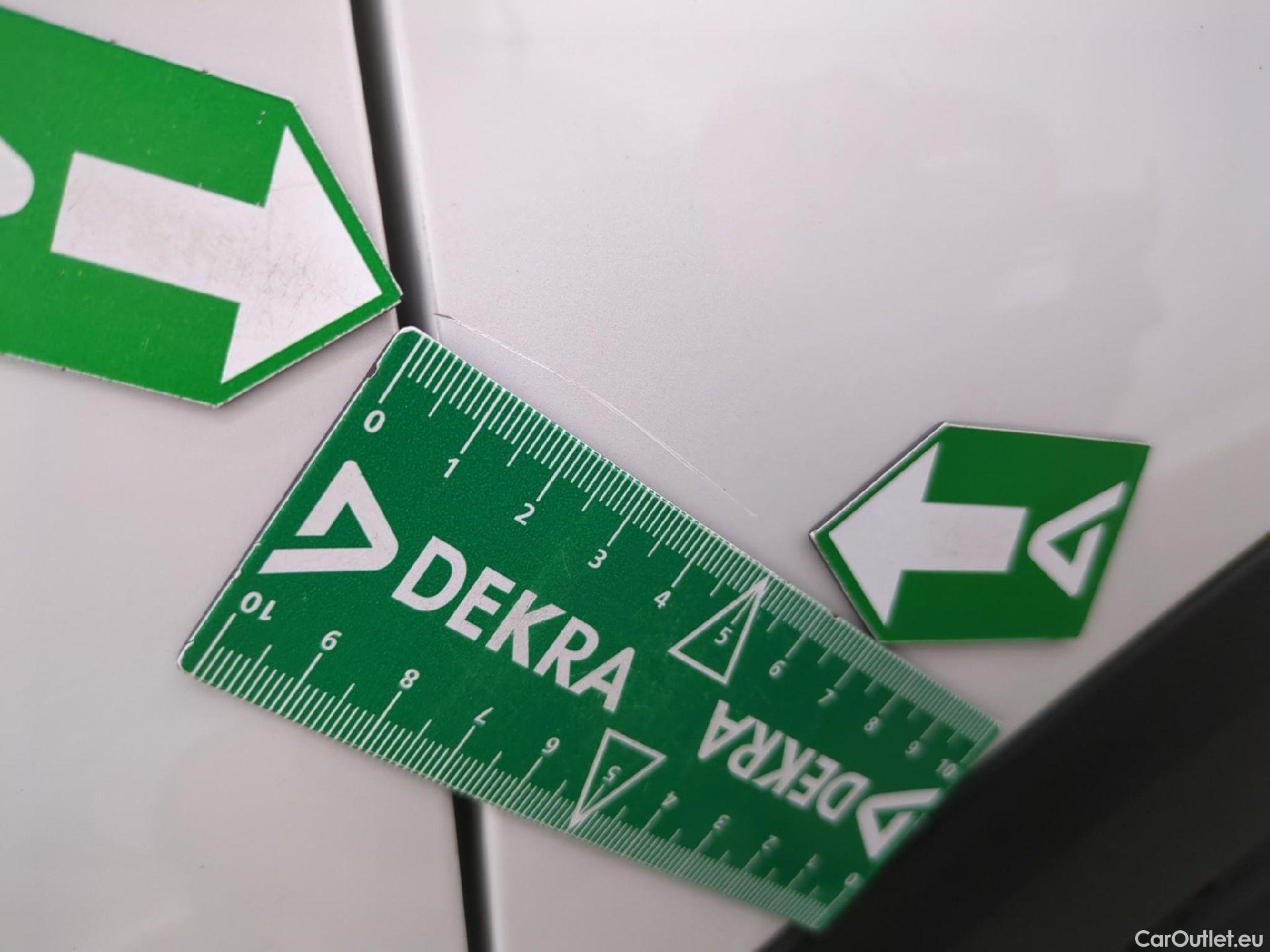 Peugeot  3008  Active Business 1.5 HDi 130CV BVA8 E6d #24