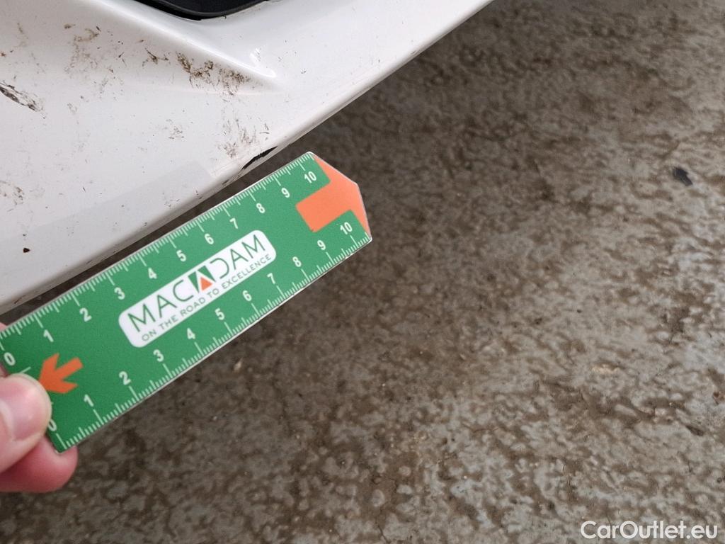  Peugeot  208  Premium 1.5 HDi 100CV BVM6 E6d #47