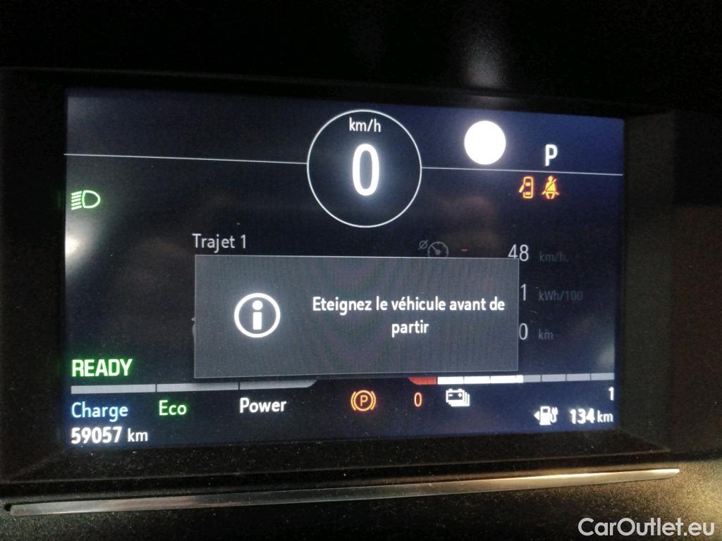 Opel  Corsa  F e Edition Business 50kWh BVA #8