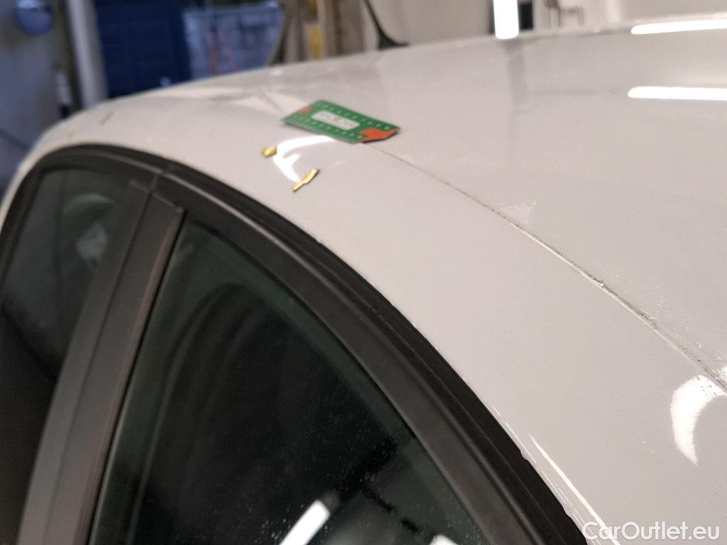  Peugeot  208  Premium 1.5 HDi 100CV BVM6 E6d #14