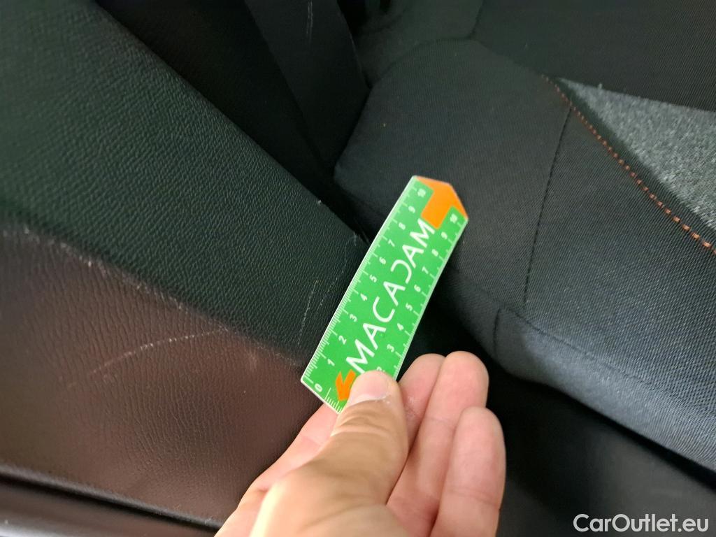 Peugeot  3008  II Active Pack 1.5 HDi 130CV BVA8 E6d #5