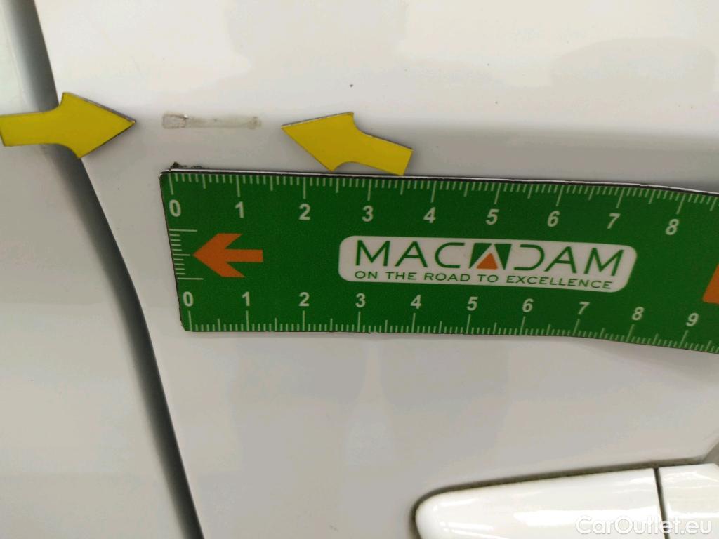 Opel  Corsa  F e Edition Business 50kWh BVA #41