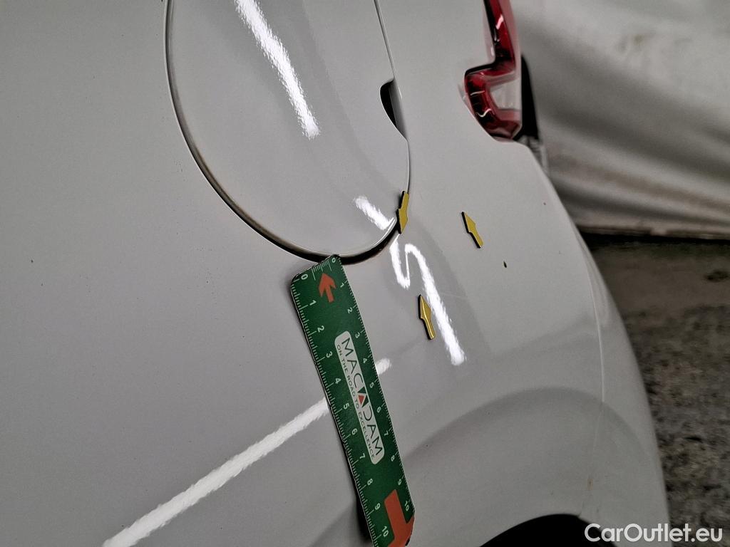 Peugeot  208  Active 1.6 HDi 75CV BVM5 E6 #26