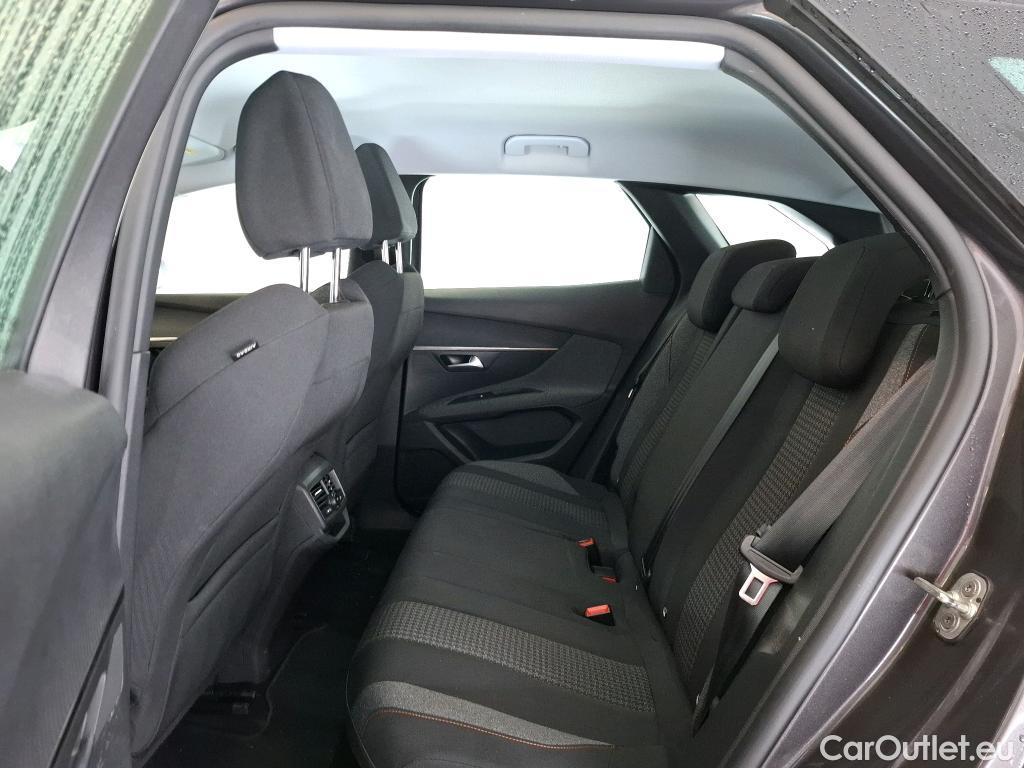 Peugeot  3008  II Active Pack 1.5 HDi 130CV BVA8 E6d #9