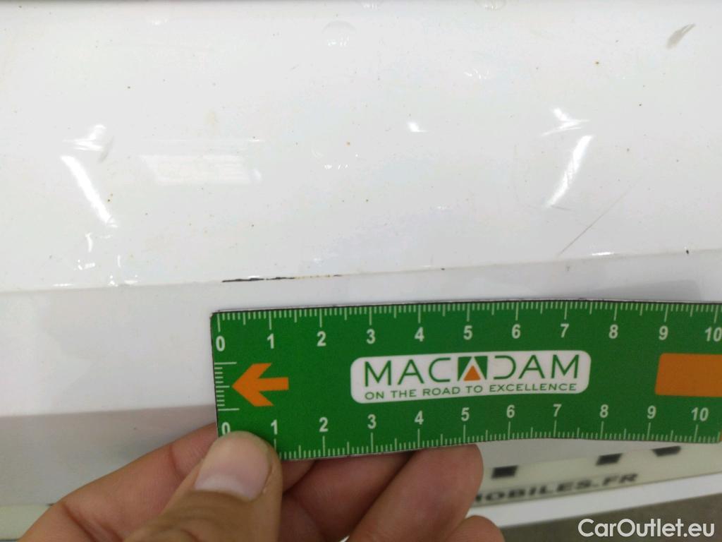 Opel  Corsa  F e Edition Business 50kWh BVA #18