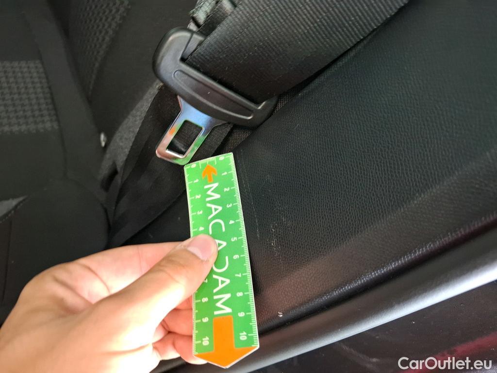 Peugeot  3008  II Active Pack 1.5 HDi 130CV BVA8 E6d #2