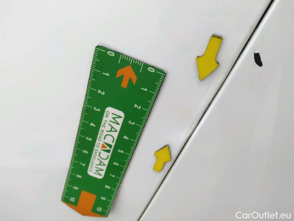 Opel  Corsa  F e Edition Business 50kWh BVA #27