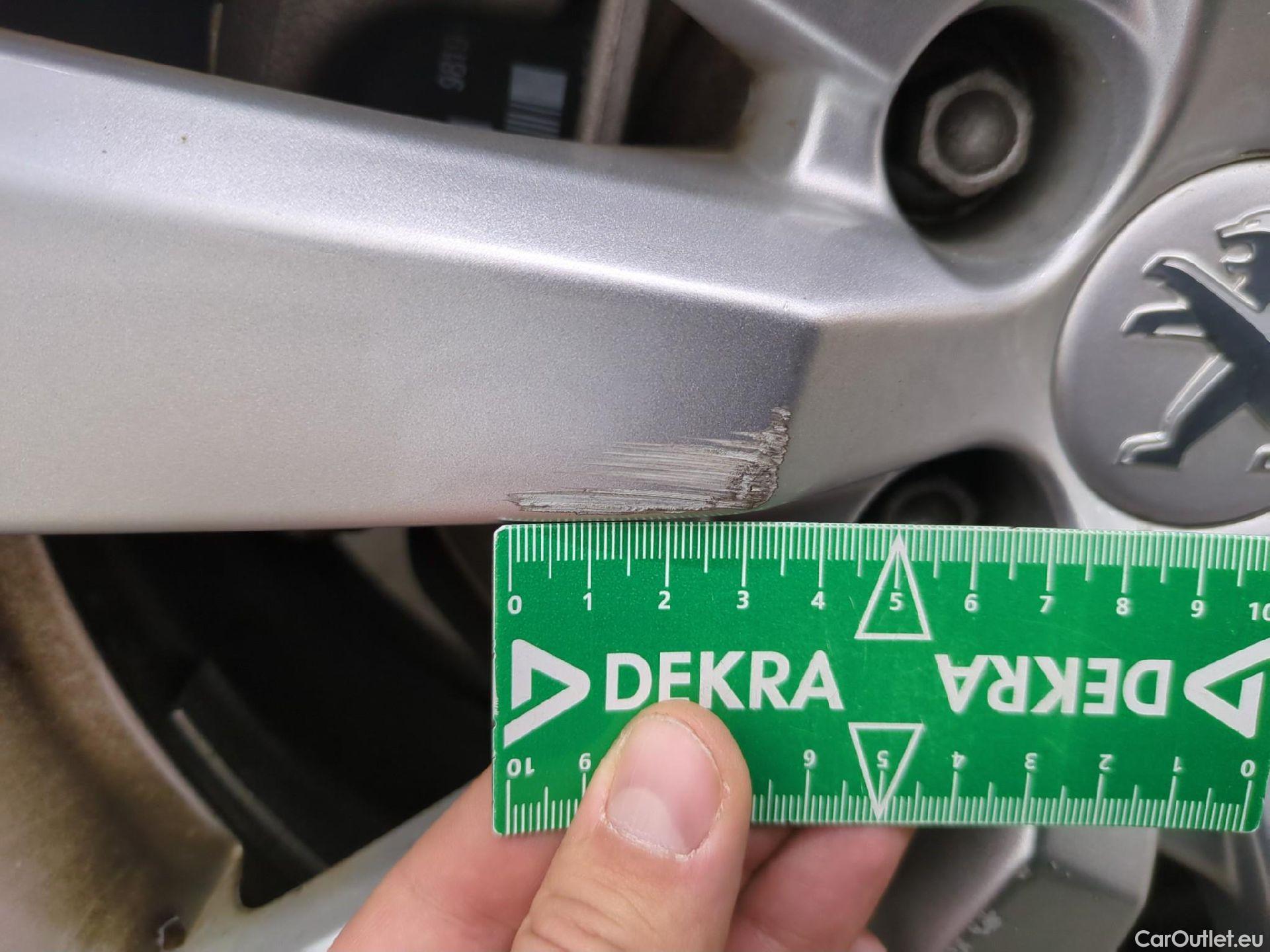 Peugeot  3008  Active Business 1.5 HDi 130CV BVA8 E6d #6