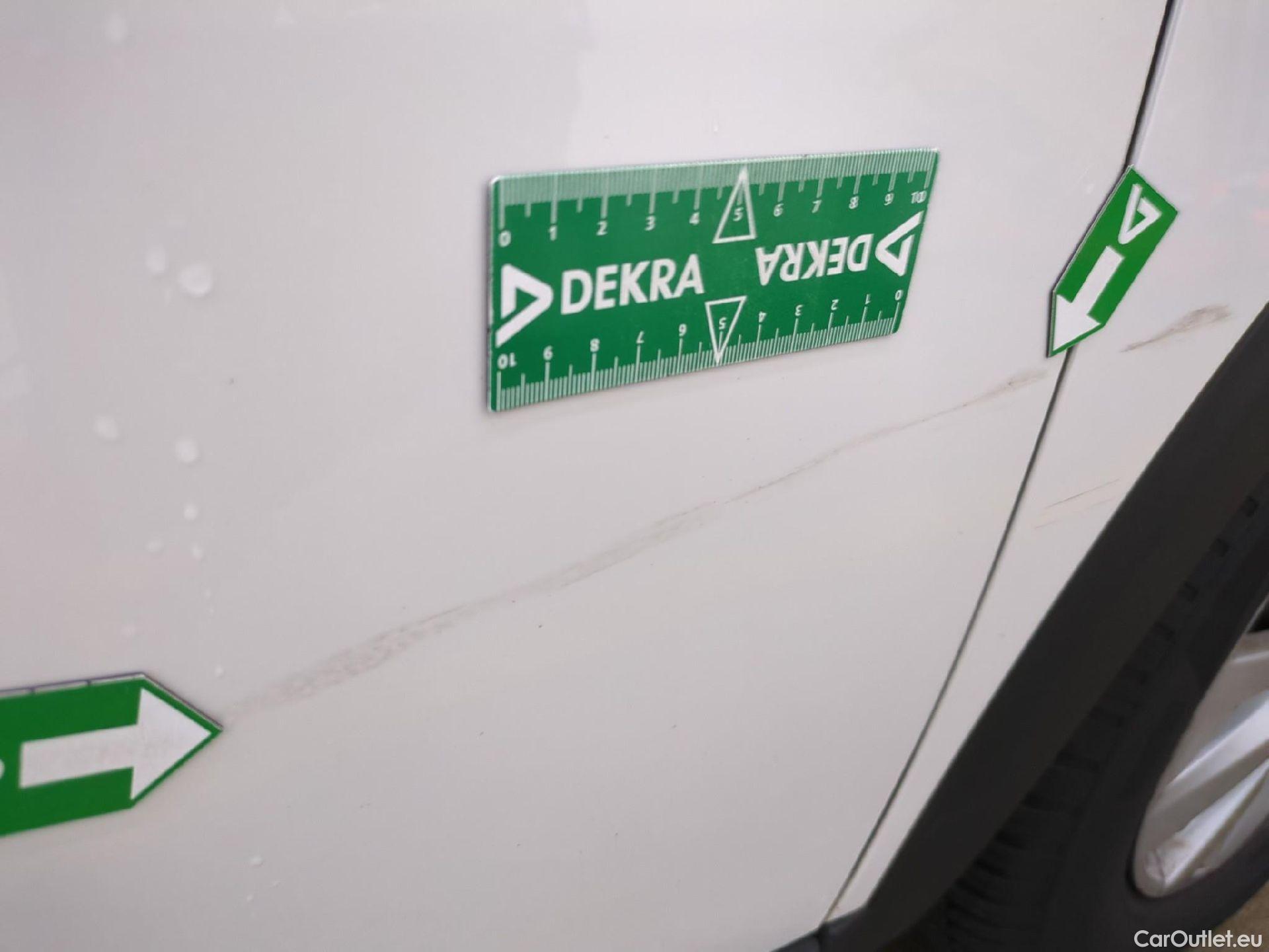 Peugeot  3008  Active Business 1.5 HDi 130CV BVA8 E6d #33