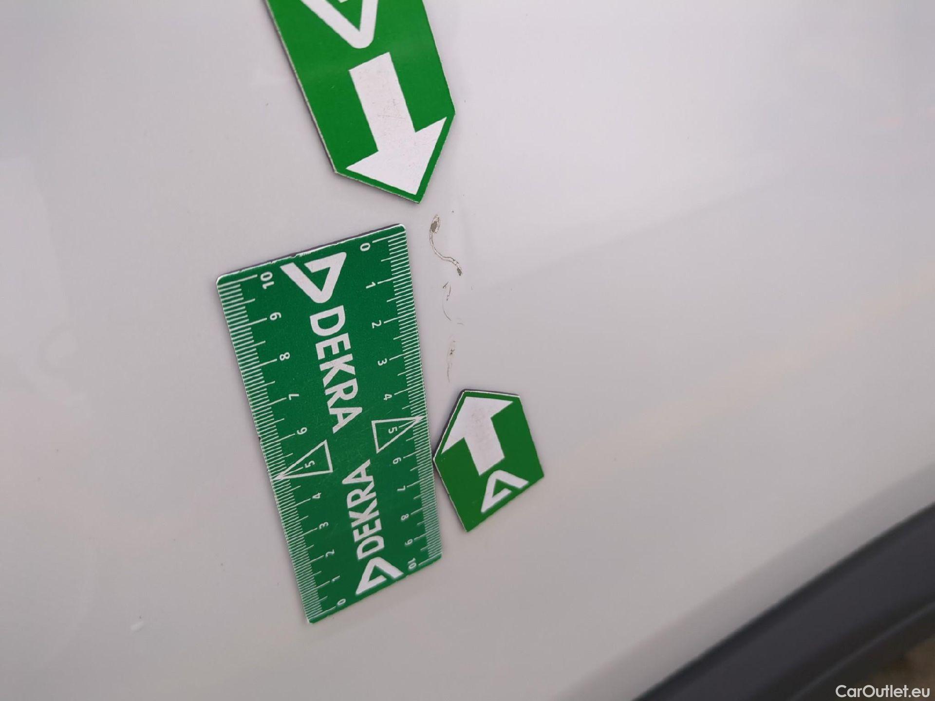 Peugeot  3008  Active Business 1.5 HDi 130CV BVA8 E6d #31