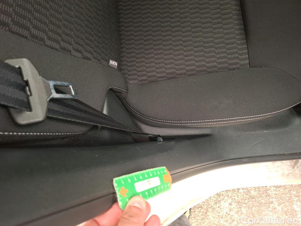 Peugeot  208  Active 1.6 HDi 75CV BVM5 E6 #21