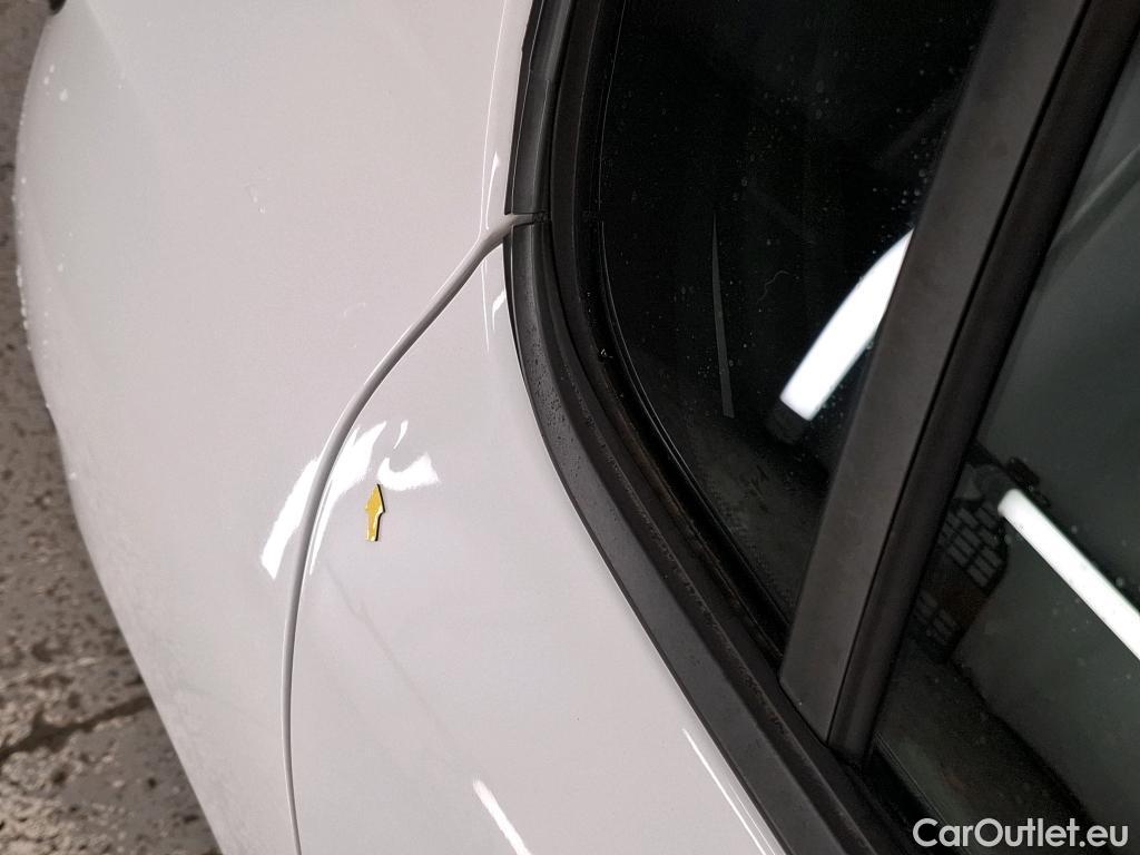  Peugeot  208  Premium 1.5 HDi 100CV BVM6 E6d #25