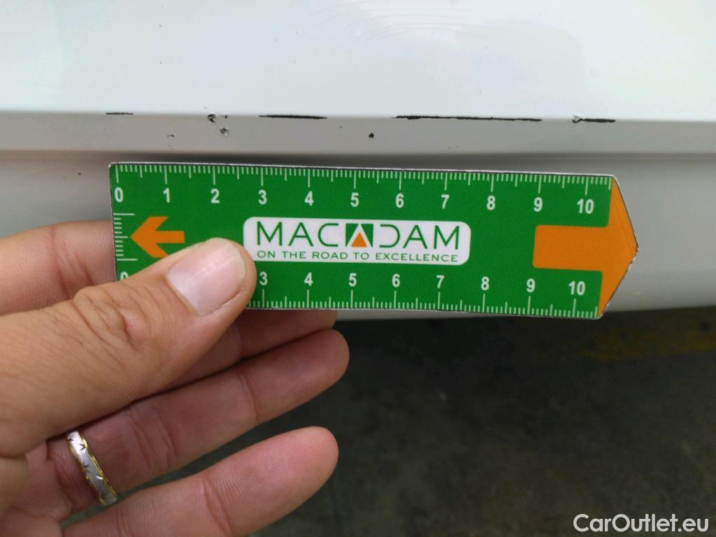 Opel  Corsa  F e Edition Business 50kWh BVA #23