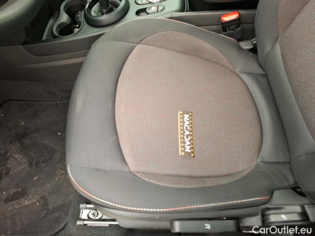 Mini  Countryman MINI  / 2020 / 5P / Crossover Cooper Business Design 136 ch BVA7 #11