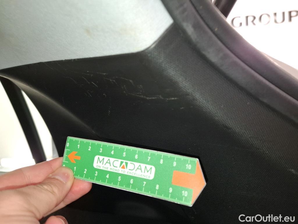  Peugeot  208  Premium 1.5 HDi 100CV BVM6 E6d #38