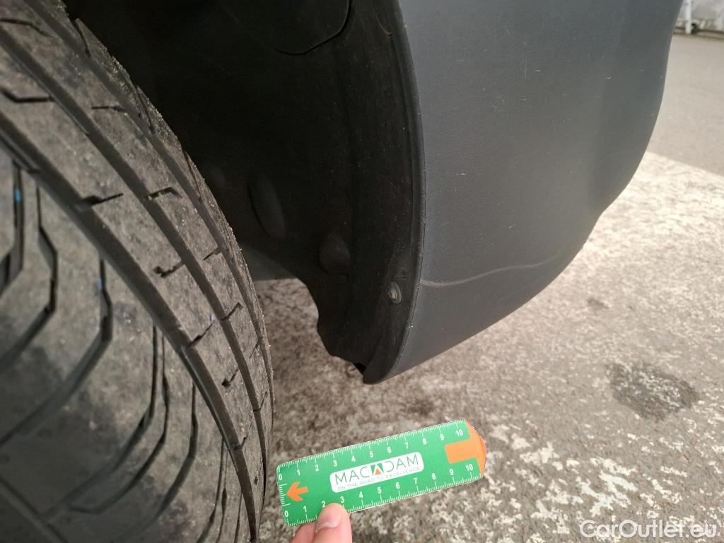 Renault  Kangoo  Express Extra (Série Spéciale) 1.5 dCi 90CV BVM5 E6 #25