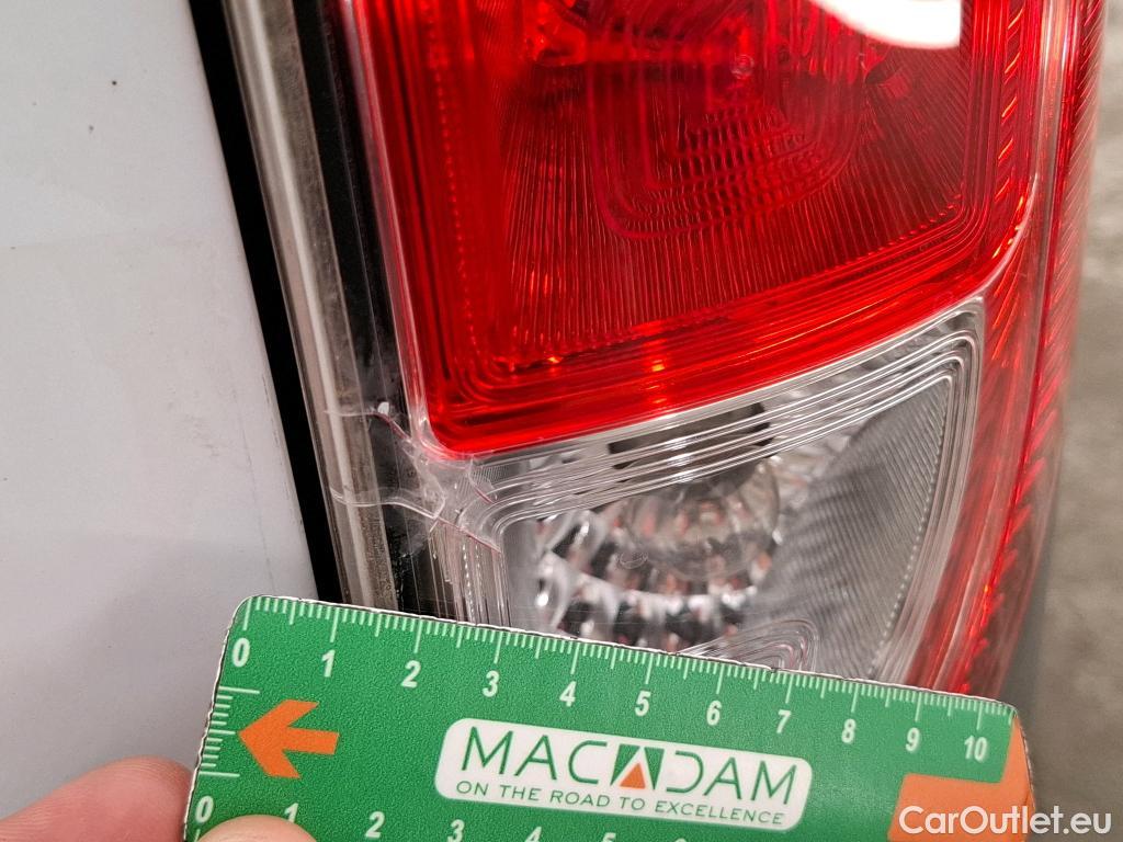 Renault  Kangoo  Express Extra (Série Spéciale) 1.5 dCi 90CV BVM5 E6 #28