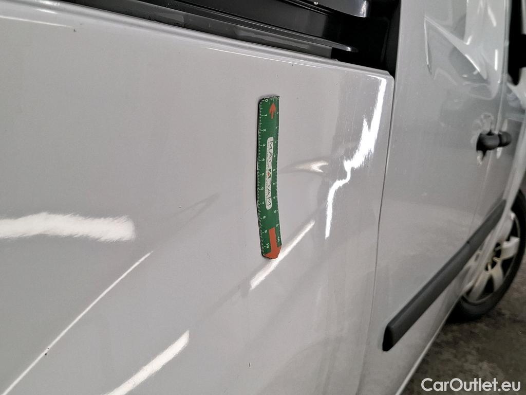 Renault  Kangoo  Express Extra (Série Spéciale) 1.5 dCi 90CV BVM5 E6 #18