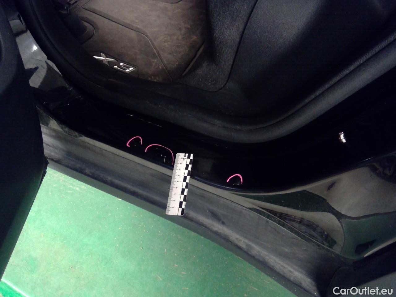 Bmw  X3  xDrive20d Bus.Connected Aut #13