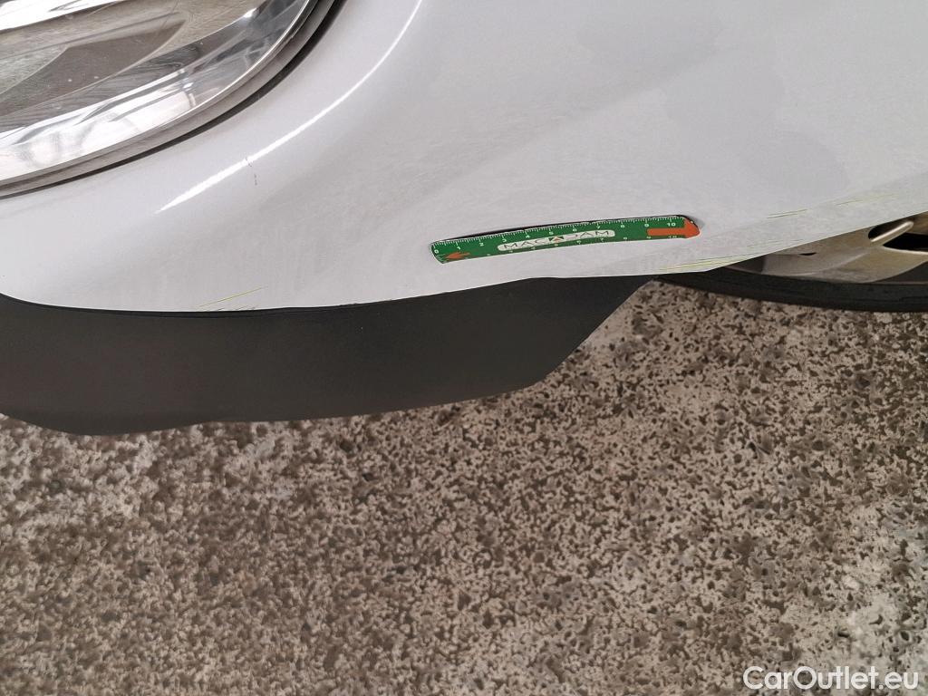 Renault  Kangoo  Express Extra (Série Spéciale) 1.5 dCi 90CV BVM5 E6 #10