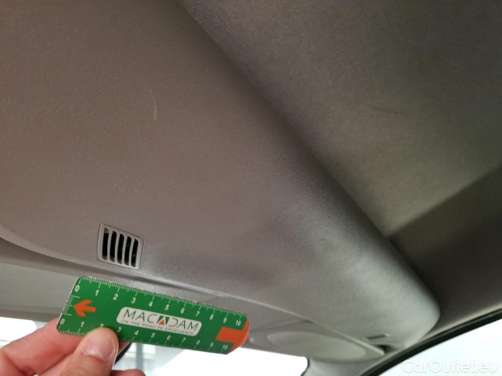 Renault  Kangoo  Express Extra (Série Spéciale) 1.5 dCi 90CV BVM5 E6 #32