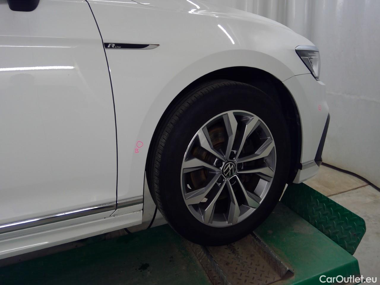  Volkswagen  Passat Pass.SC TDI 200 GT Exec.Ed.Aut #21