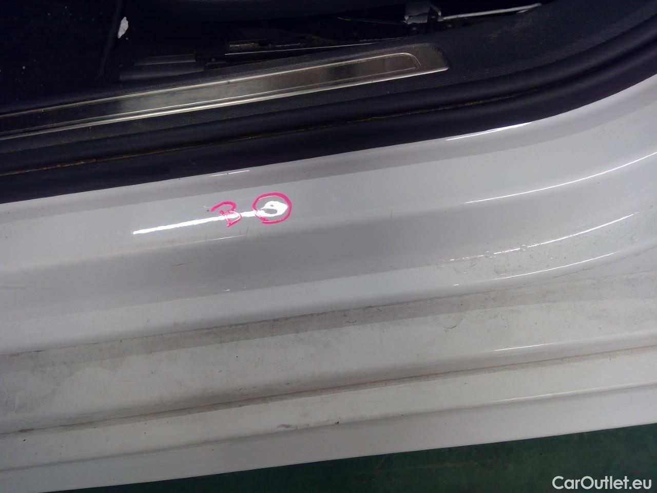  Volkswagen  Passat Pass.SC TDI 200 GT Exec.Ed.Aut #8