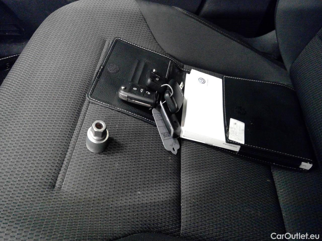 Volkswagen  Golf  Sp.Combi TDI 150 4M Aut. #14