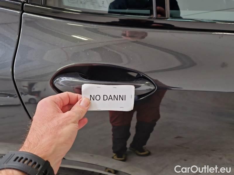 Bmw  iX3 BMW  / 2021 / 5P / SUV INSPIRING AUTO #36