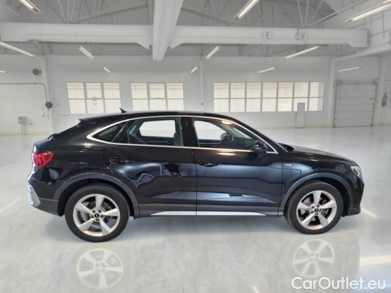Audi  Q3 AUDI  SPORTBACK / 2019 / 5P / SUV 45 TFSI E S TRONIC S LINE EDITION #7