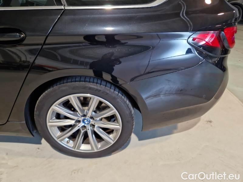 Bmw  Serie 5 BMW  / 2020 / 5P / STATION WAGON 530E XDRIVE LUXURY AUTO TOURING #51