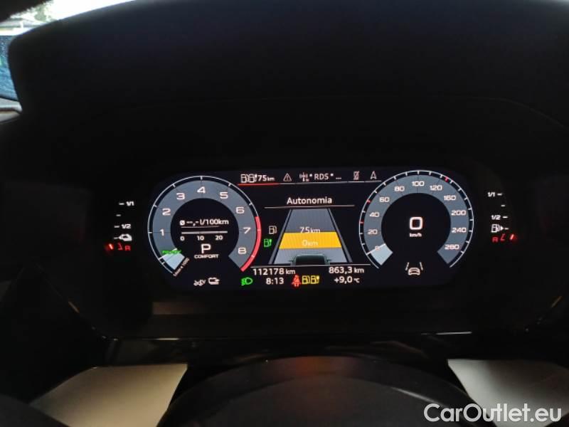 Audi  A3 AUDI  / 2020 / 5P / BERLINA 40 TFSI E S TRONIC BUSINESS ADV. S.BACK #4