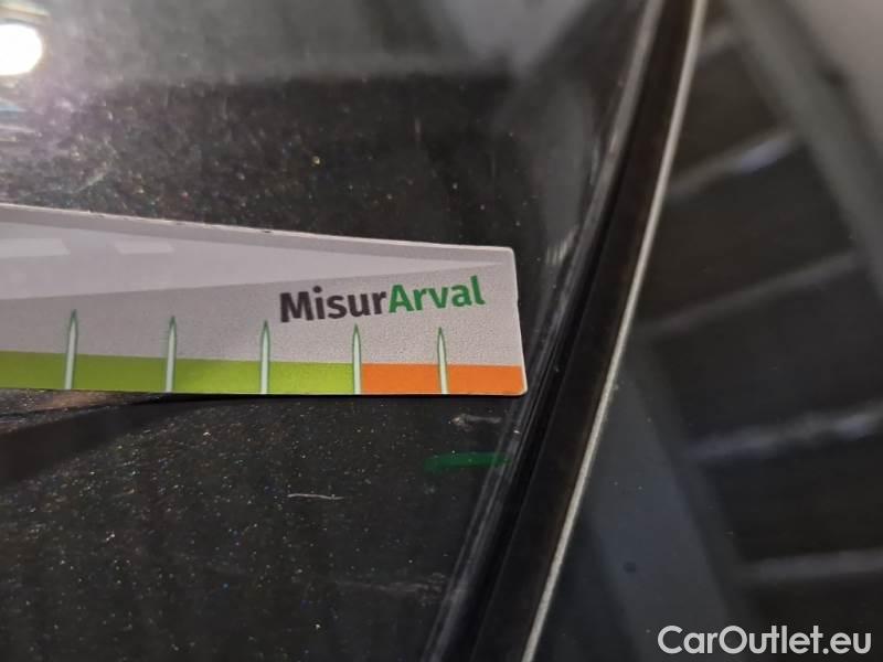 Bmw  Serie 5 BMW  / 2020 / 5P / STATION WAGON 530E XDRIVE LUXURY AUTO TOURING #24