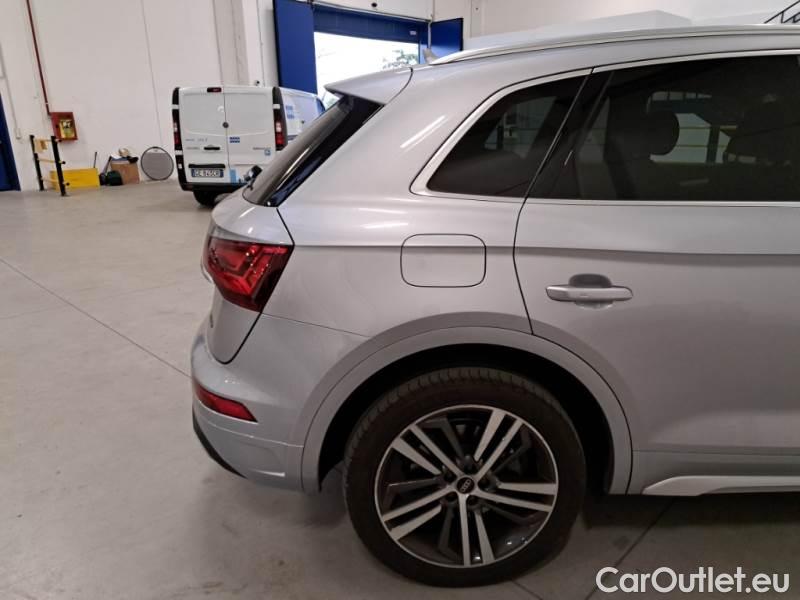Audi  Q5 AUDI  / 2020 / 5P / SUV 50 TFSI E BUSIN. ADVAN. QUATTRO S TRONIC #40