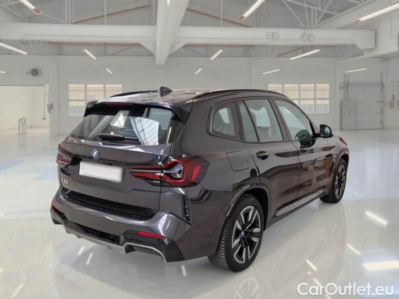 Bmw  iX3 BMW  / 2021 / 5P / SUV INSPIRING AUTO #2