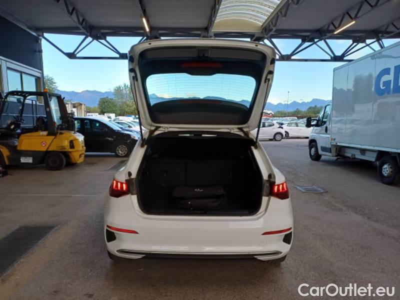 Audi  A3 AUDI  / 2020 / 5P / BERLINA 40 TFSI E S TRONIC BUSINESS ADV. S.BACK #5