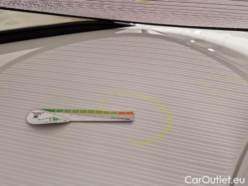 Bmw  X1 BMW  / 2019 / 5P / SUV XDRIVE 25E BUSINESS ADVANTAGE AUTOMATICO #28