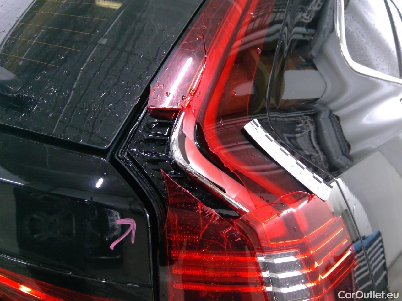 Volvo  V90  T6 350 Insc.Rec. AWD Aut #23