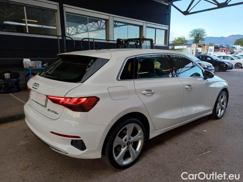 Audi  A3 AUDI  / 2020 / 5P / BERLINA 40 TFSI E S TRONIC BUSINESS ADV. S.BACK #2