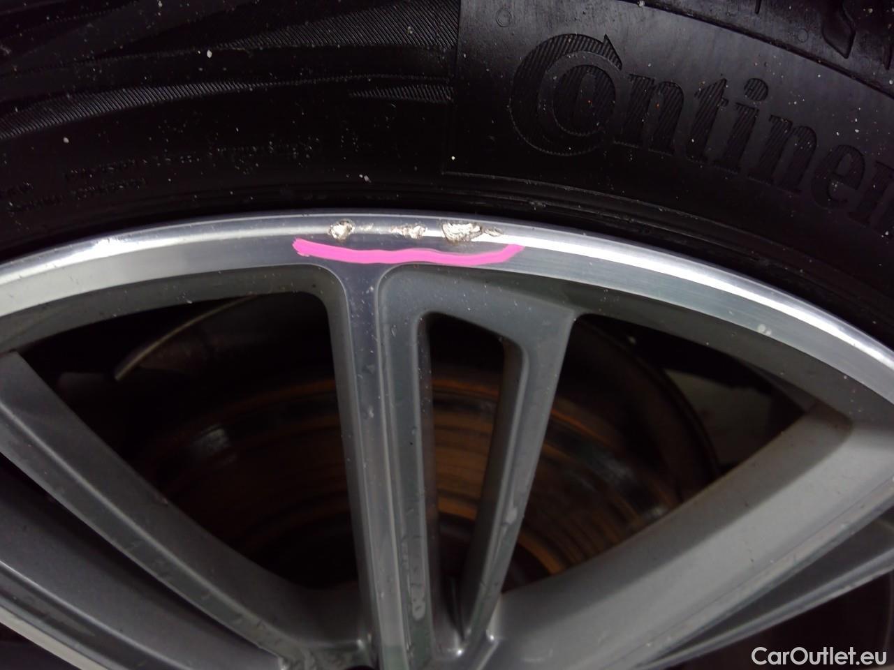 Volvo  V90  T6 350 Insc.Rec. AWD Aut #9