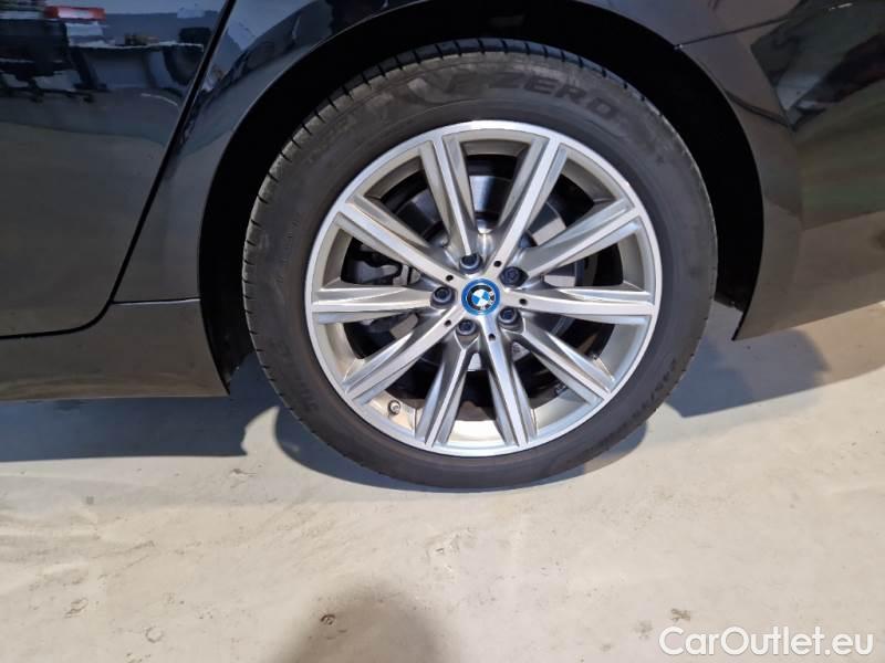 Bmw  Serie 5 BMW  / 2020 / 5P / STATION WAGON 530E XDRIVE LUXURY AUTO TOURING #62