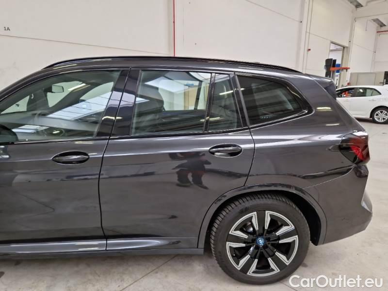 Bmw  iX3 BMW  / 2021 / 5P / SUV INSPIRING AUTO #40