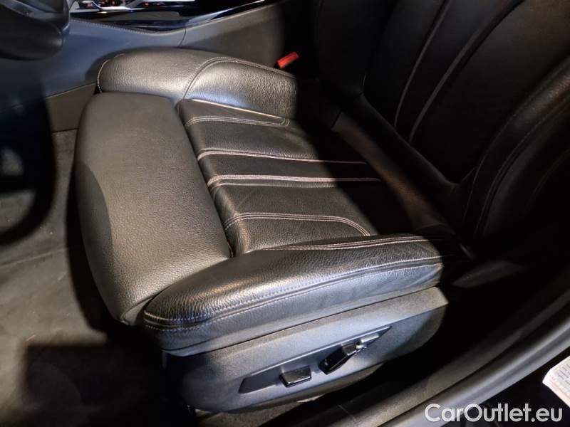 Bmw  Serie 5 BMW  / 2020 / 5P / STATION WAGON 530E XDRIVE LUXURY AUTO TOURING #12