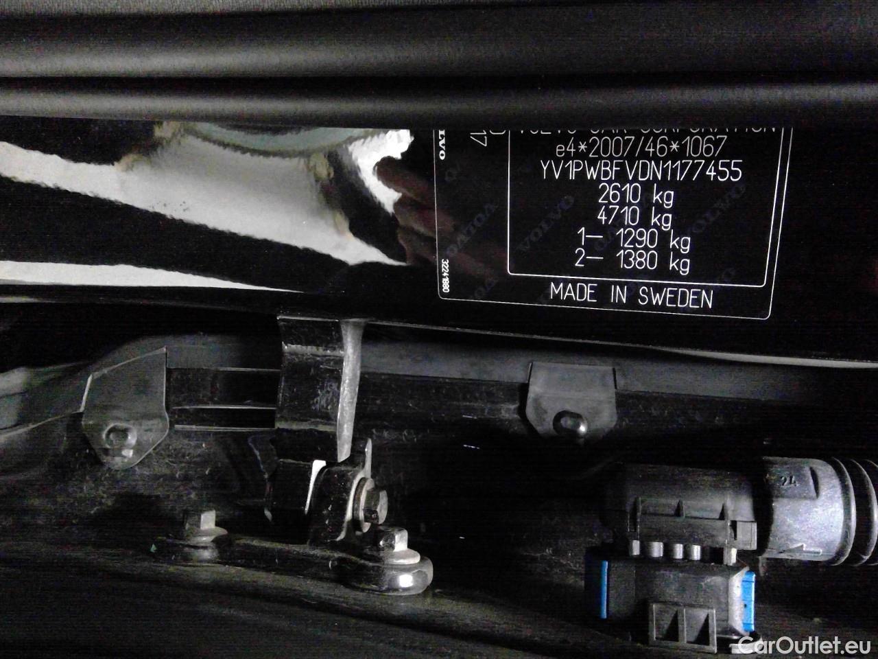 Volvo  V90  T6 350 Insc.Rec. AWD Aut #16