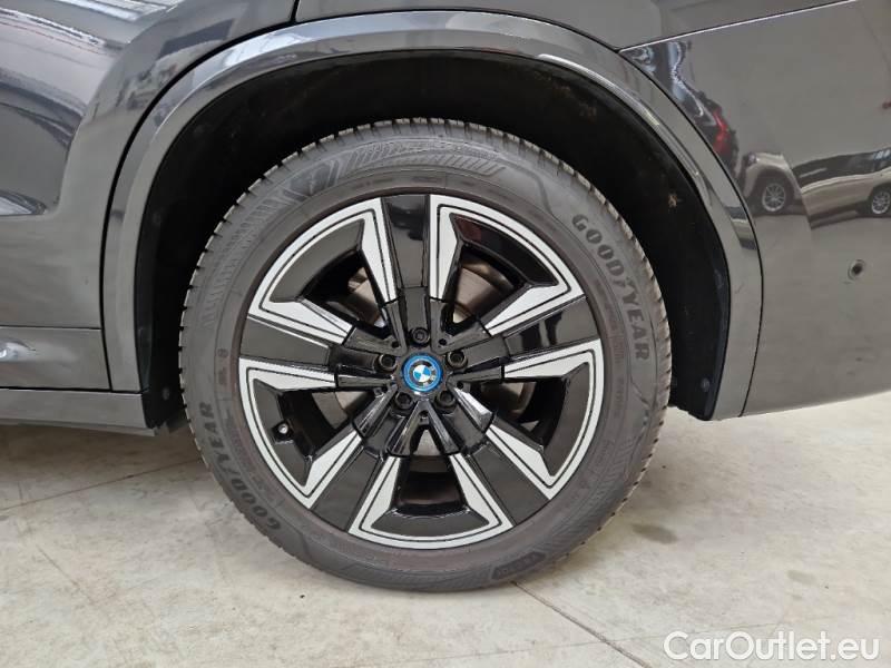 Bmw  iX3 BMW  / 2021 / 5P / SUV INSPIRING AUTO #19