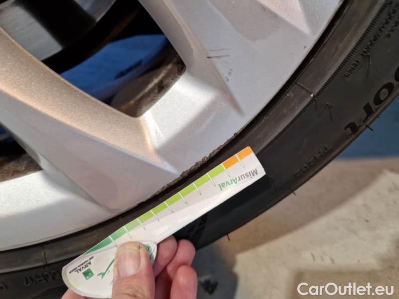 Bmw  Serie 2 BMW  ACTIVE TOURER / 2018 / 5P / MONOVOLUME 225XE IPERFORMANCE BUSINESS AUTOM. #100